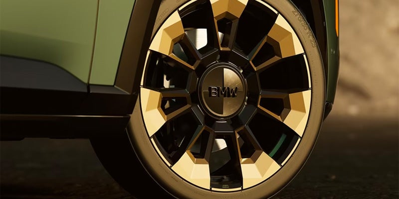 BMW XM wheel close up